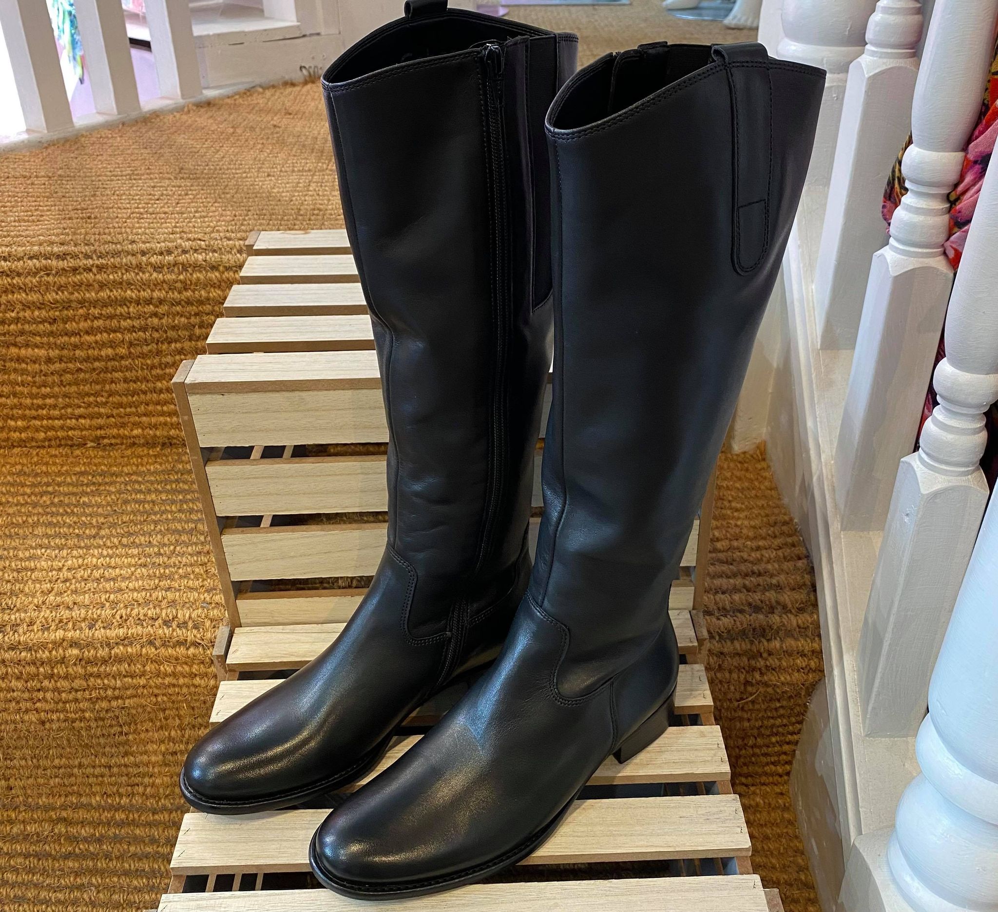 Gabor – Classic Leather – Long Leg Boot – Black – Elspeth Mills Clothing