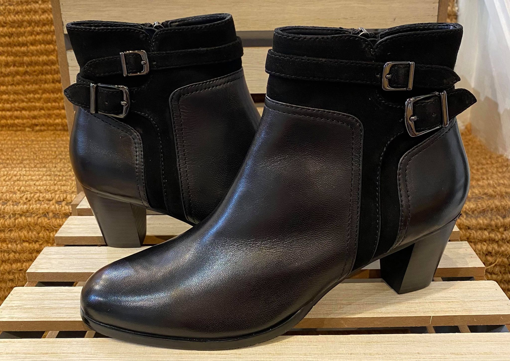 Regarde Le Ciel – Sonia Black Leather Ankle Boots – Elspeth Mills Clothing
