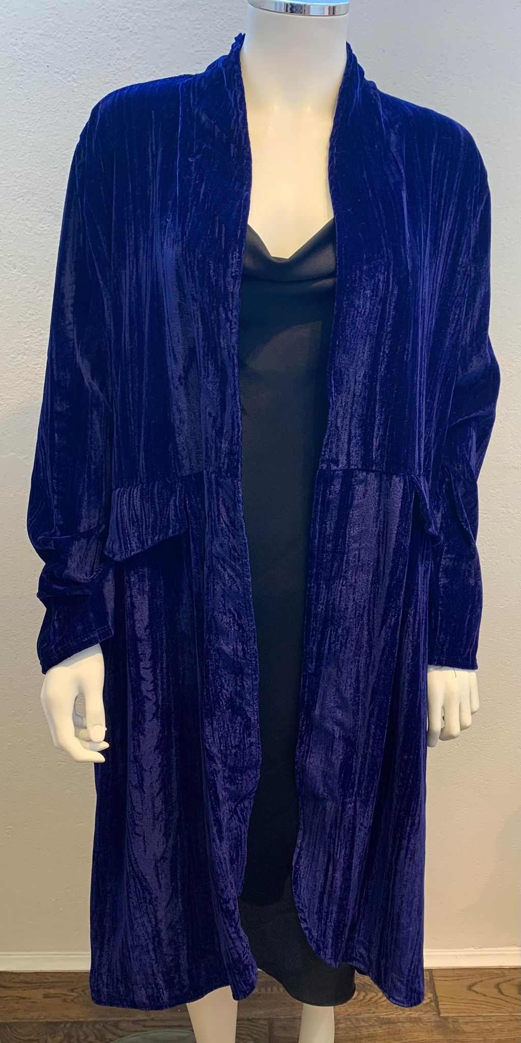 Diverse – Wendy – Velvet Jacket – Royal Blue – Elspeth Mills Clothing