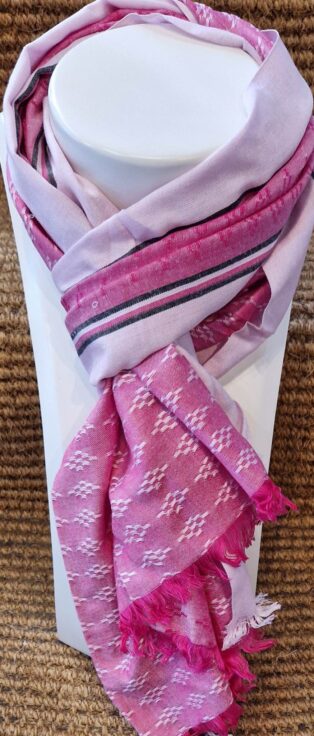 Tara – Dobby Shawl – Pink